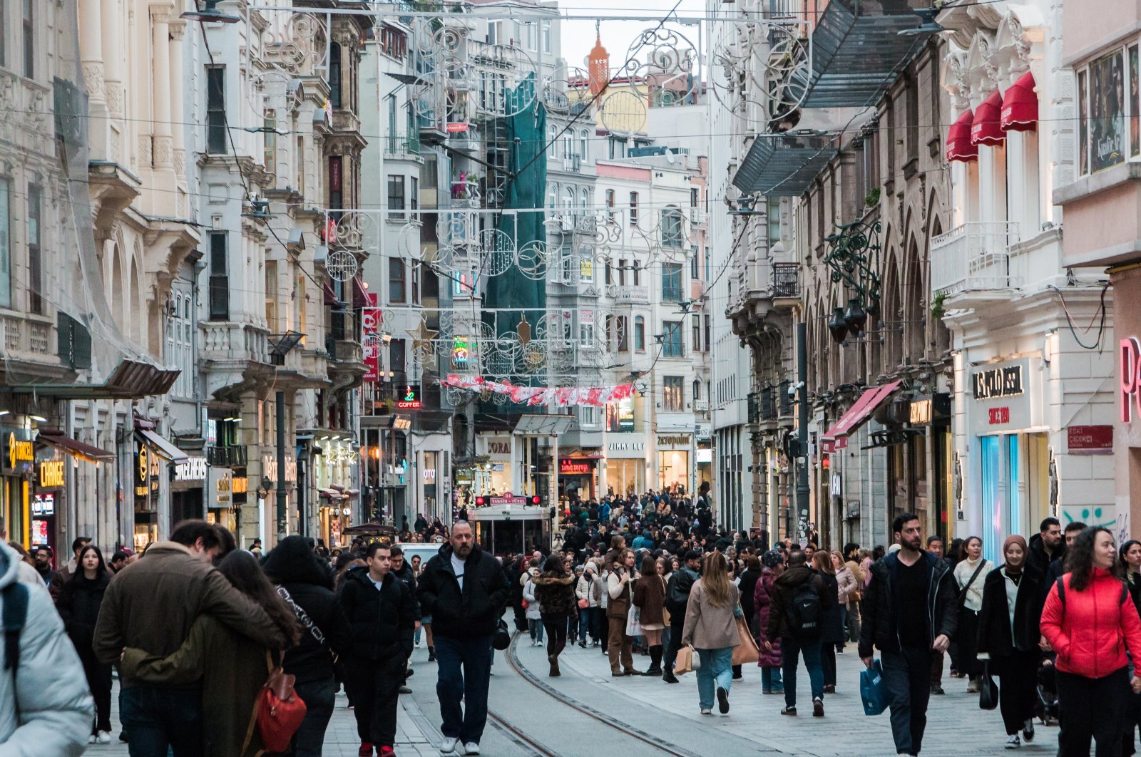Istiklal Street in Istanbul reaches 107M visitors in 2025
