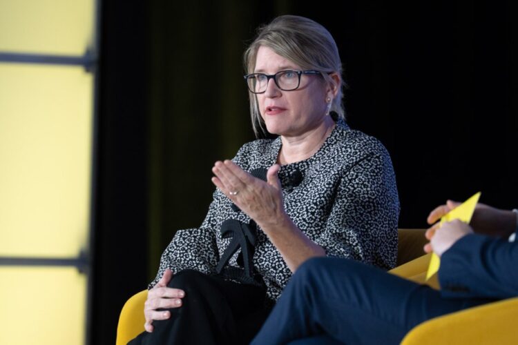 JetBlue CEO’s Staff Note: No Bankruptcy Now — But ‘Decks Are Stacked Against Smaller Carriers Like U...