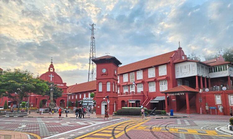 QuickCheck: Did Malaysia attract the most foreign tourists in Asean in 2025?