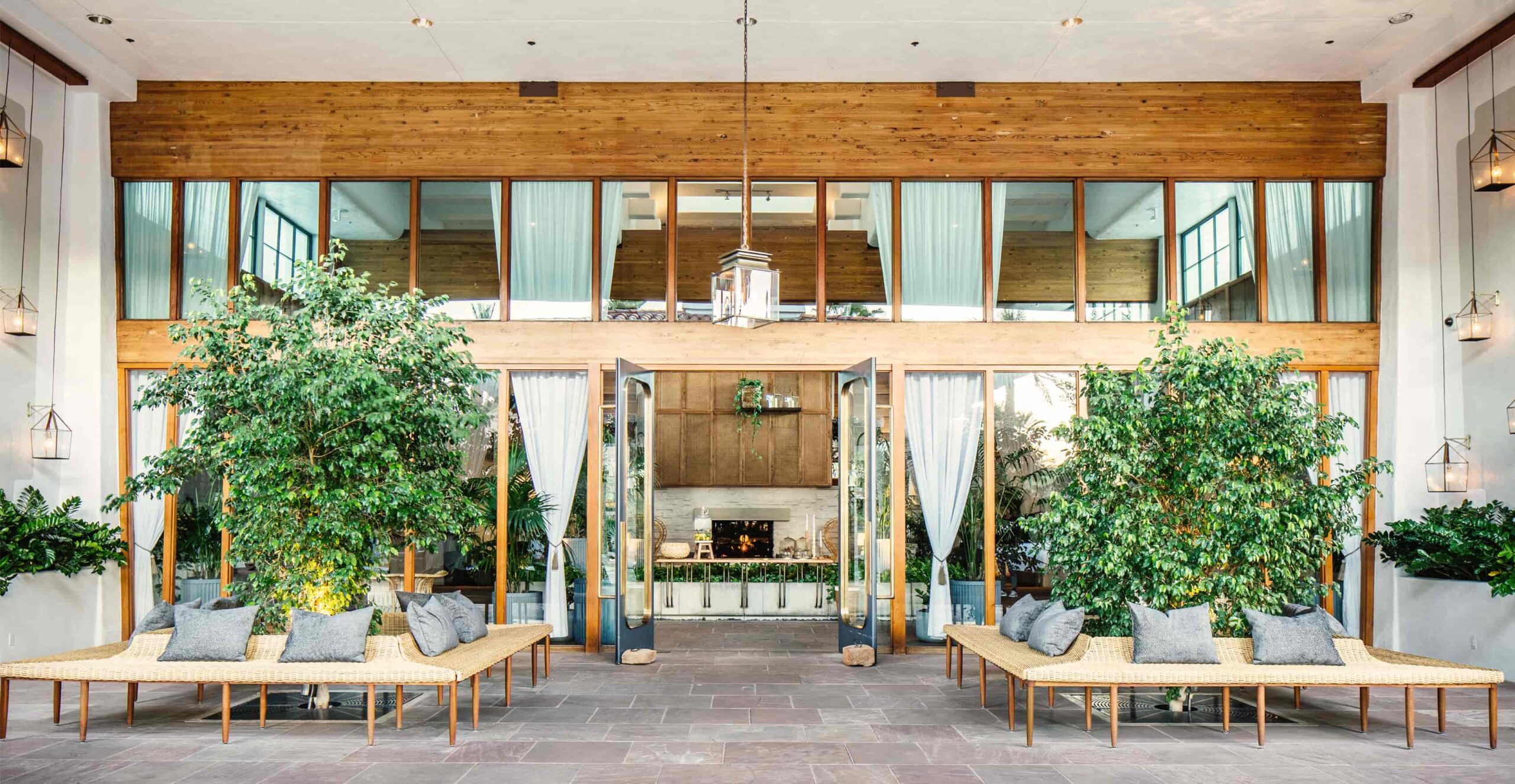 Marc & Rose Hospitality Taps IRIS to Grow Hotel F&B Revenue and Reduce Labor Demand with Mobile Orde...