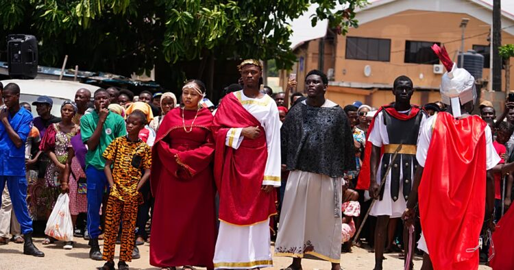 Nigerian worshippers celebrate Easter under tight security after deadly attack