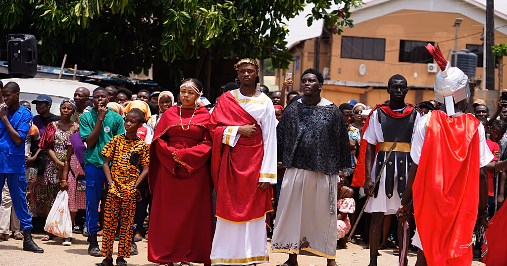 Nigerian worshippers celebrate Easter under tight security after deadly attack