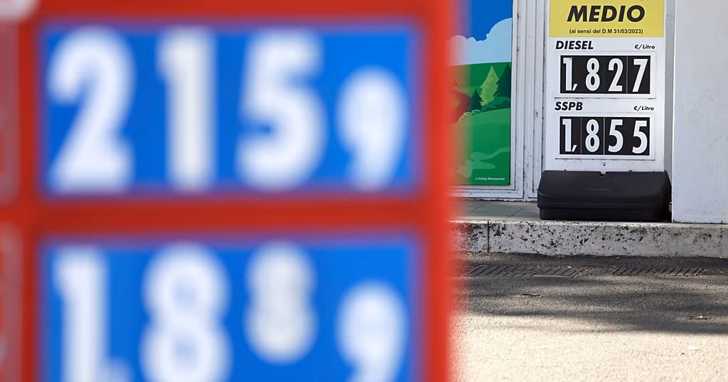 Oil prices plunge as markets rally after Strait of Hormuz reopens