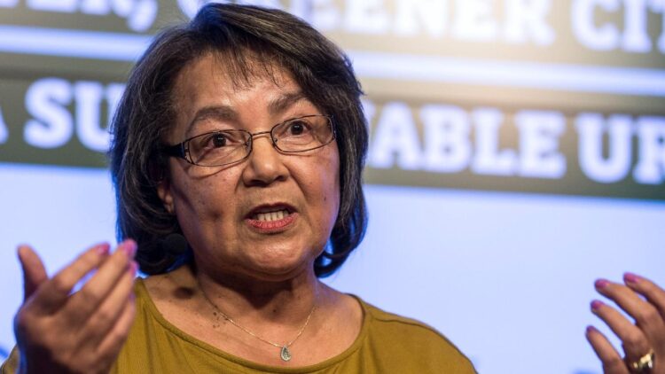 SA, Angola lift flight restrictions