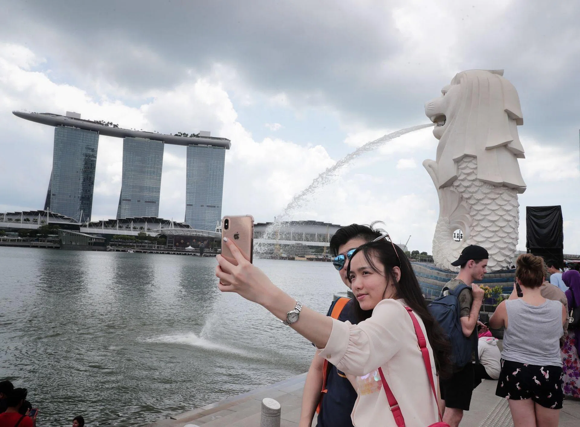 Singapore hotel performance, tourist arrivals tick up in Q1 despite Iran war