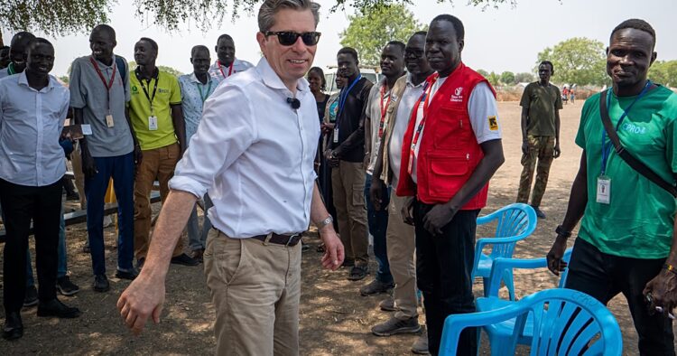 South Sudan: Aid agencies warn of possible war crimes amid deepening humanitarian crisis