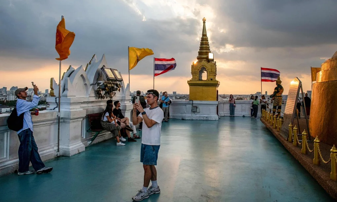 Southeast Asia's 2nd largest economy records decline in tourist arrivals in first quarter