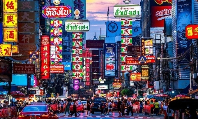 Thai tourism firms face mounting debt burden amid energy crisis