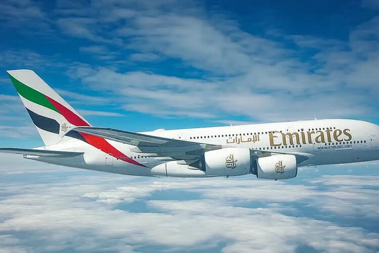 UAE airlines surpass 1,000 flights a day for first time since Middle East war started