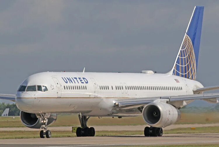 United Airlines Cuts 2026 Profit Outlook Due to Rising Fuel Costs