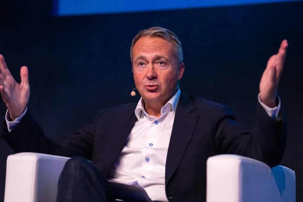Amex GBT to Be Acquired by General Catalyst-Backed Long Lake for $6.3 Billion