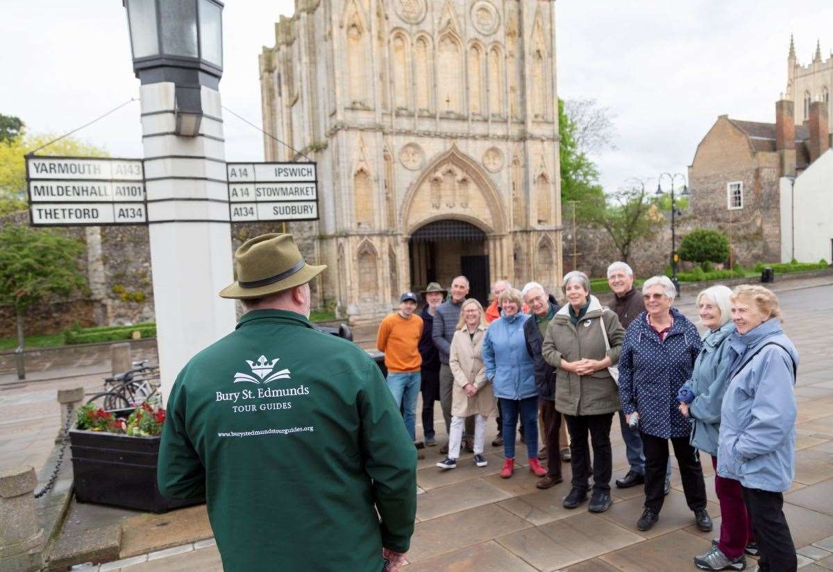 Bury St Edmunds Tour Guides win Tripadvisor’s Travellers’ Choice for third year running