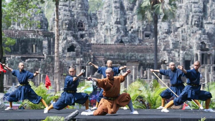 Tourism minister links Cambodia’s future to Chinese tourism, investment
