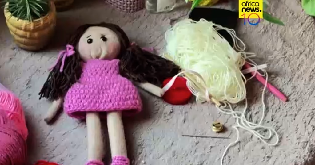In Gaza, handmade dolls offer comfort to children after years of war