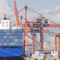 Türkiye’s trade deficit widens in March as imports rise, exports fall