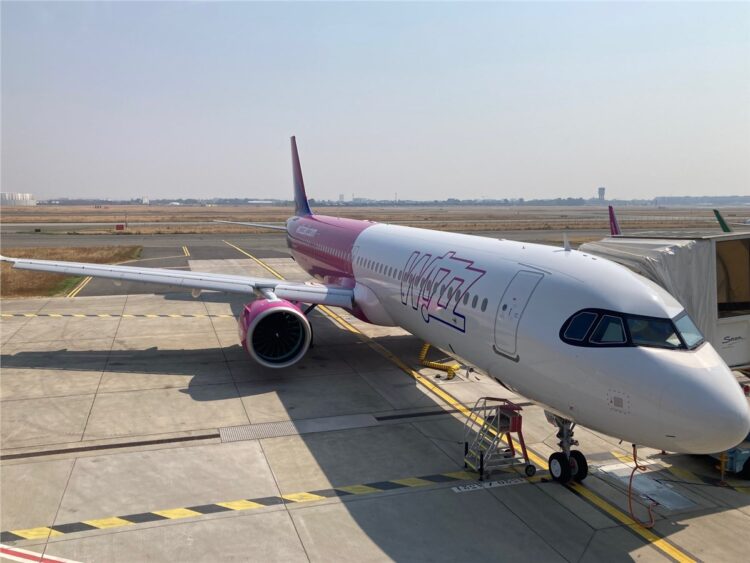 ACG Delivers 1st of 4 Airbus A321neo Aircraft to Wizz Air as part of a New SLB Mandate