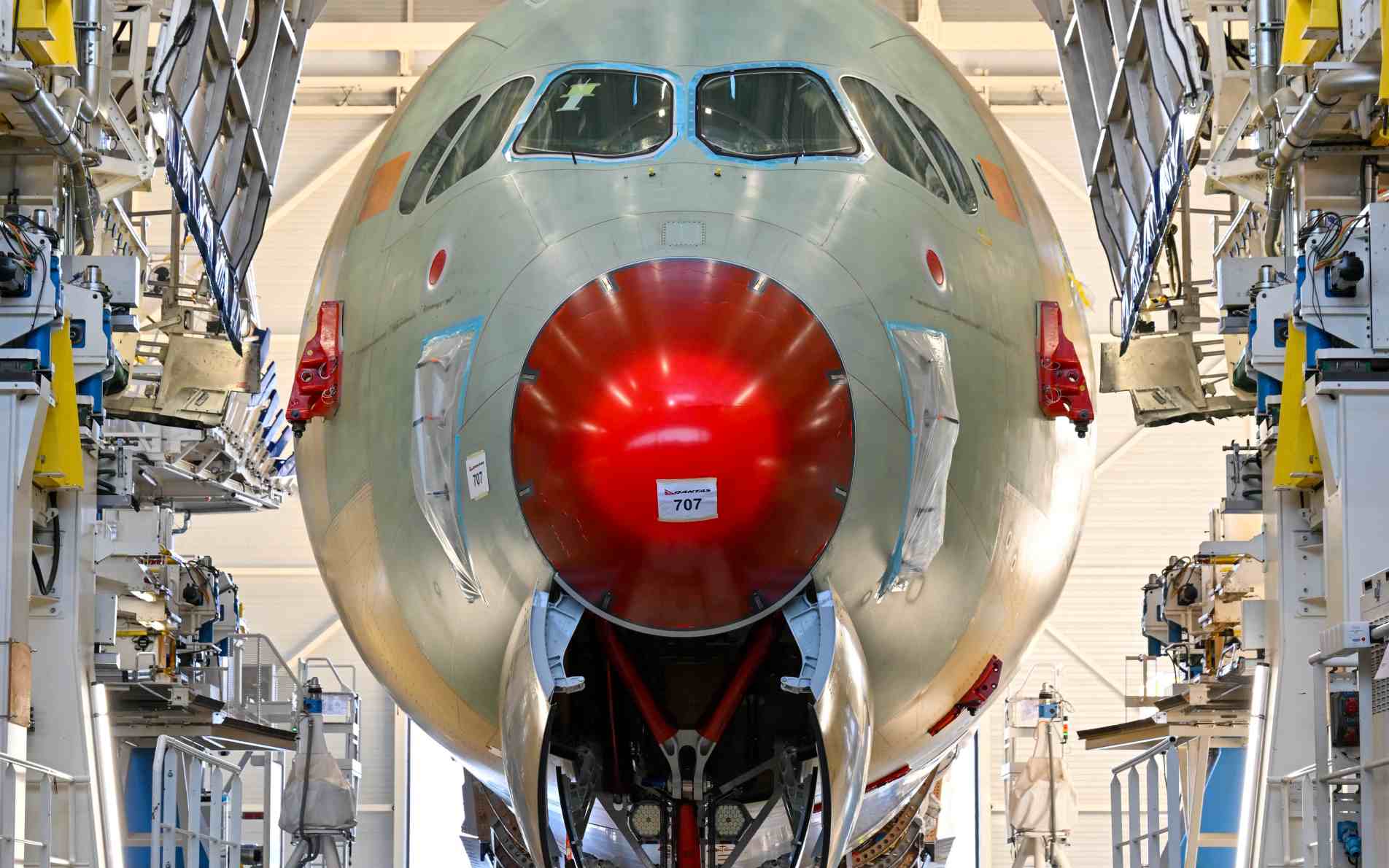 qantas A350-1000ULR