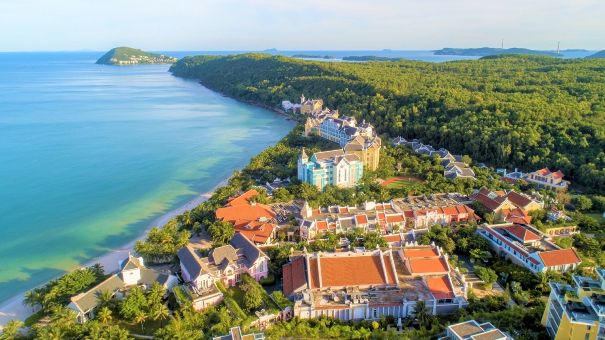 Beaches drive Vietnam’s domestic tourism boom