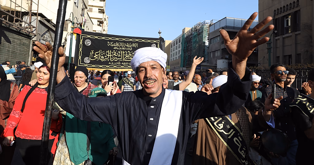 Egypt: Sufi muslims celebrate Mawlid al-Nabawi in Cairo