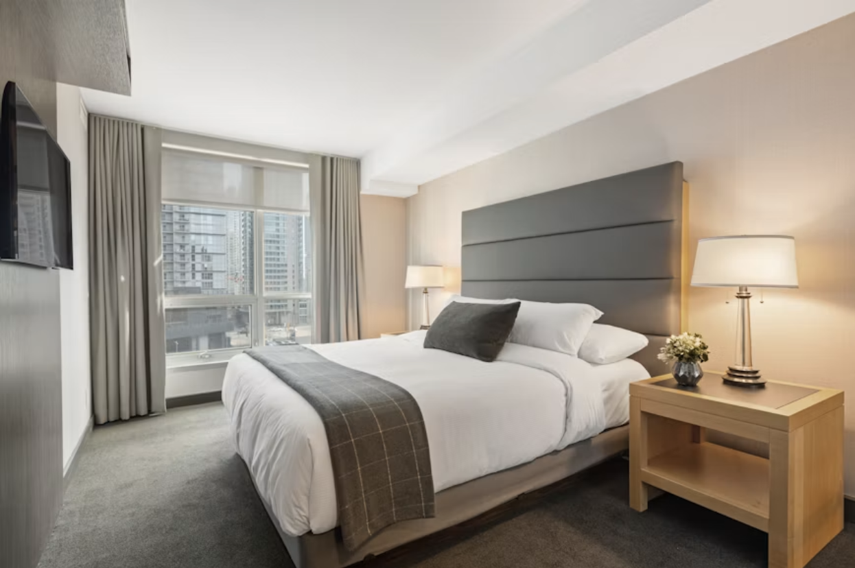 7 Hotel Tech Touches Guests Now Expect in 2026