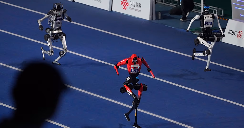 Technology: crowds flock to Beijing for robot games