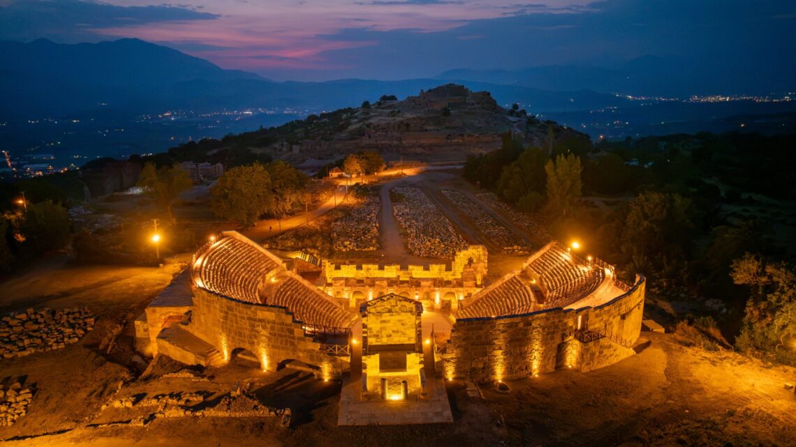 Türkiye restores ancient Tlos theater to boost year-round tourism