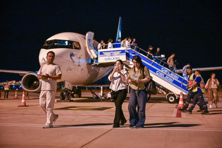 The first flight launched between Türkiye